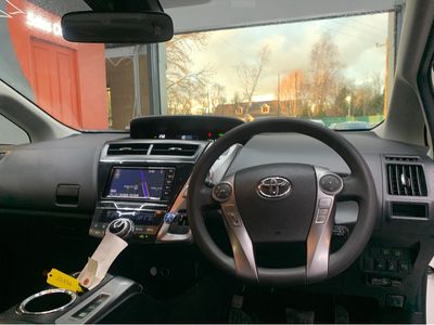 2018 Toyota Prius Alpha