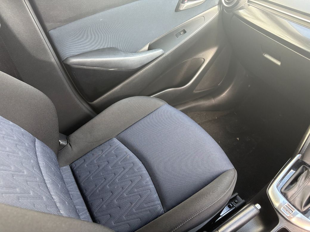 2016 Mazda Demio