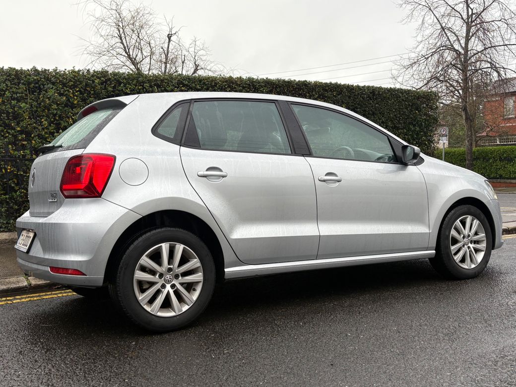 2017 Volkswagen Polo