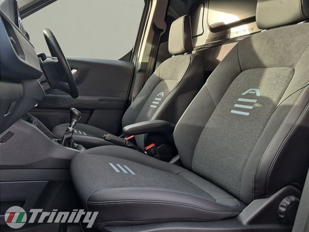 2024 Ford Transit Courier