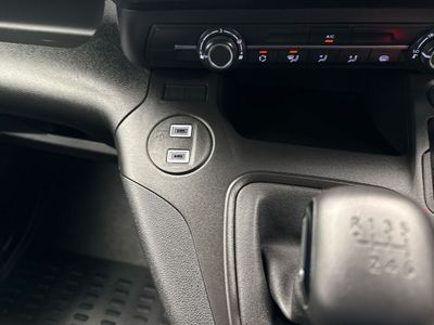 2024 Peugeot Partner