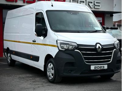 2023 Renault Master