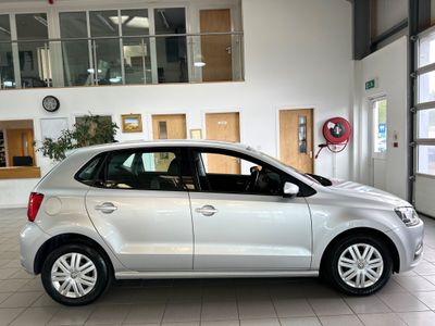 2015 Volkswagen Polo
