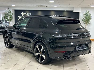 2024 Porsche Cayenne