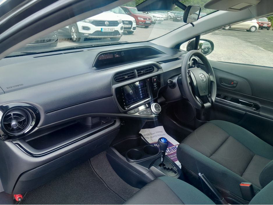 2017 Toyota Aqua