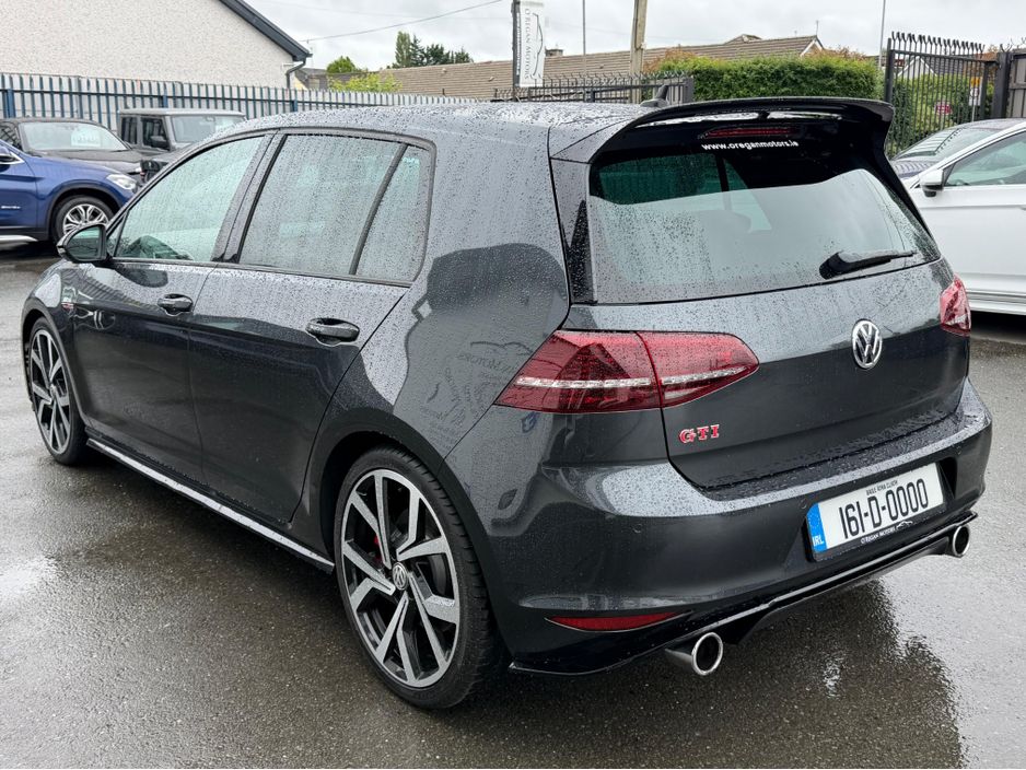 2016 Volkswagen Golf