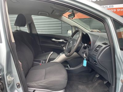 2010 Toyota Auris
