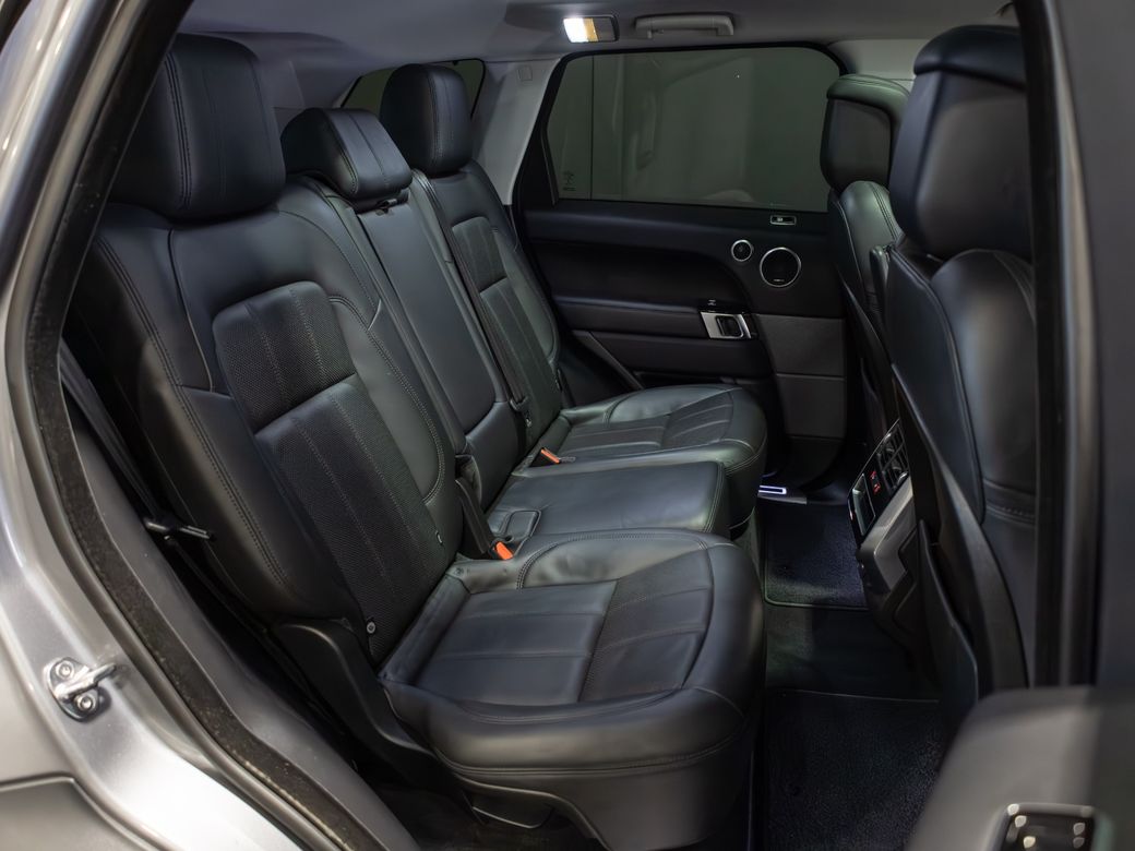 2020 Land Rover Range Rover Sport