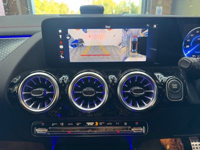 2025 Mercedes-Benz EQA