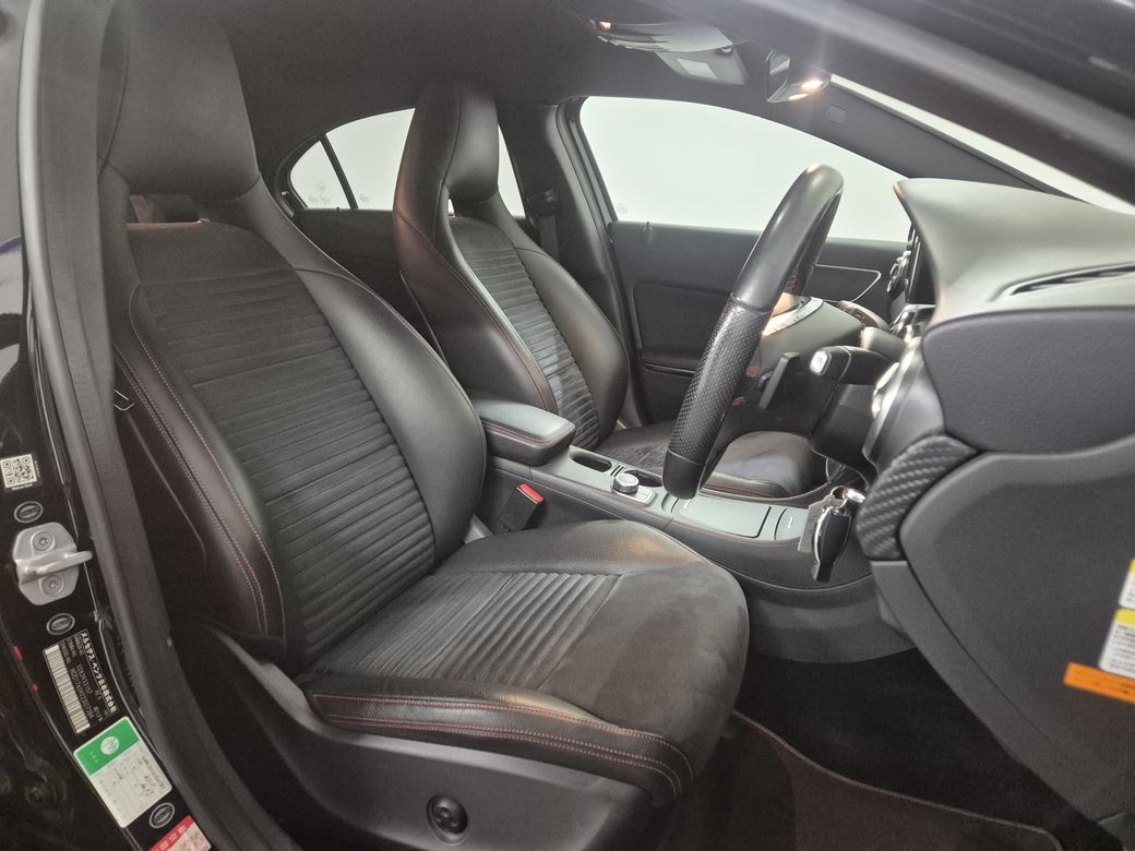 2013 Mercedes-Benz A 180