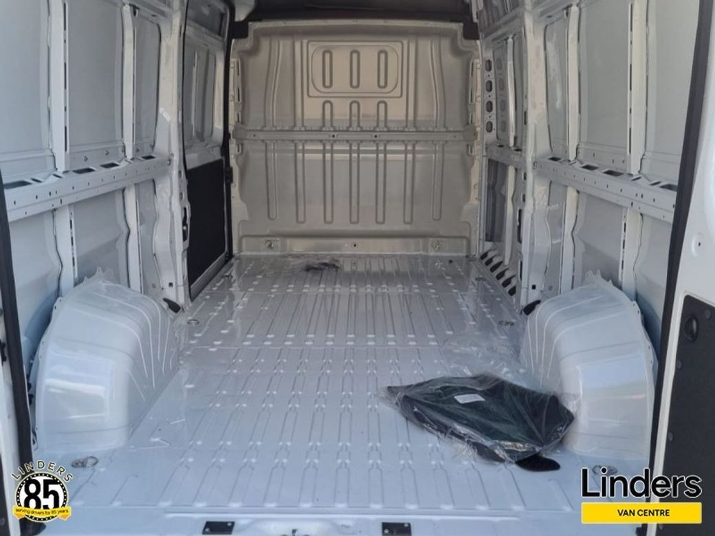 2025 Citroen Relay