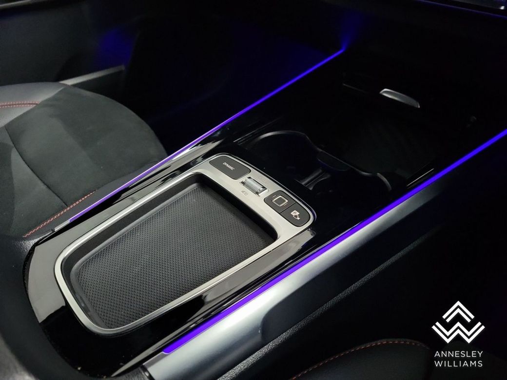 2025 Mercedes-Benz EQB