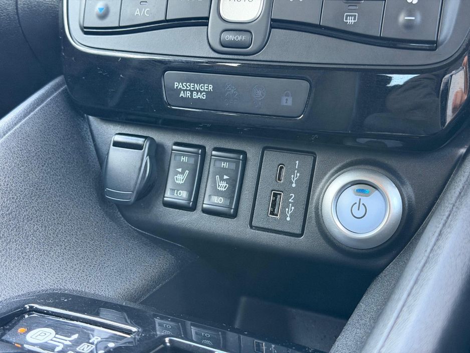 2024 Nissan Leaf