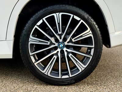 2023 BMW X1