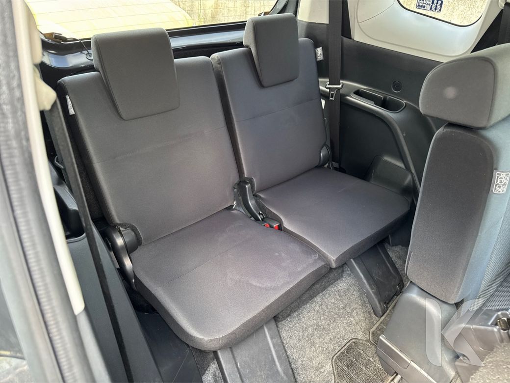 2023 Toyota Sienta
