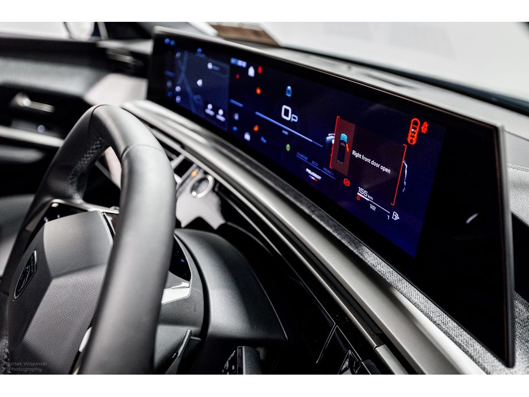 2025 Peugeot 5008
