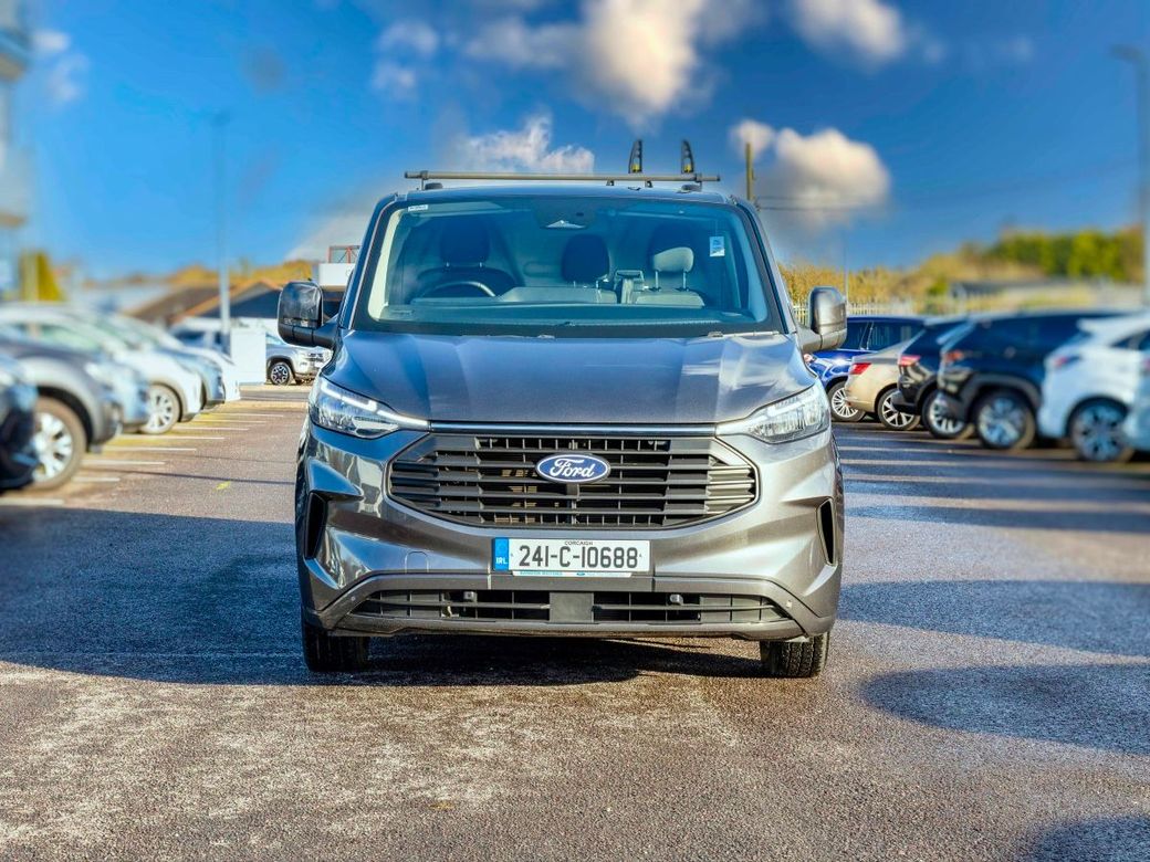 2024 Ford Transit Custom