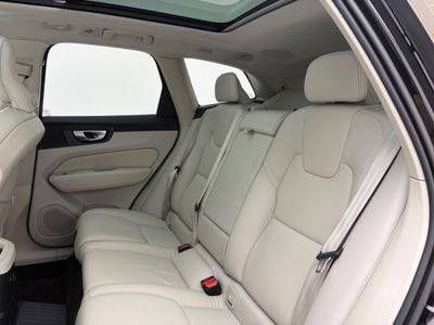 2022 Volvo XC60