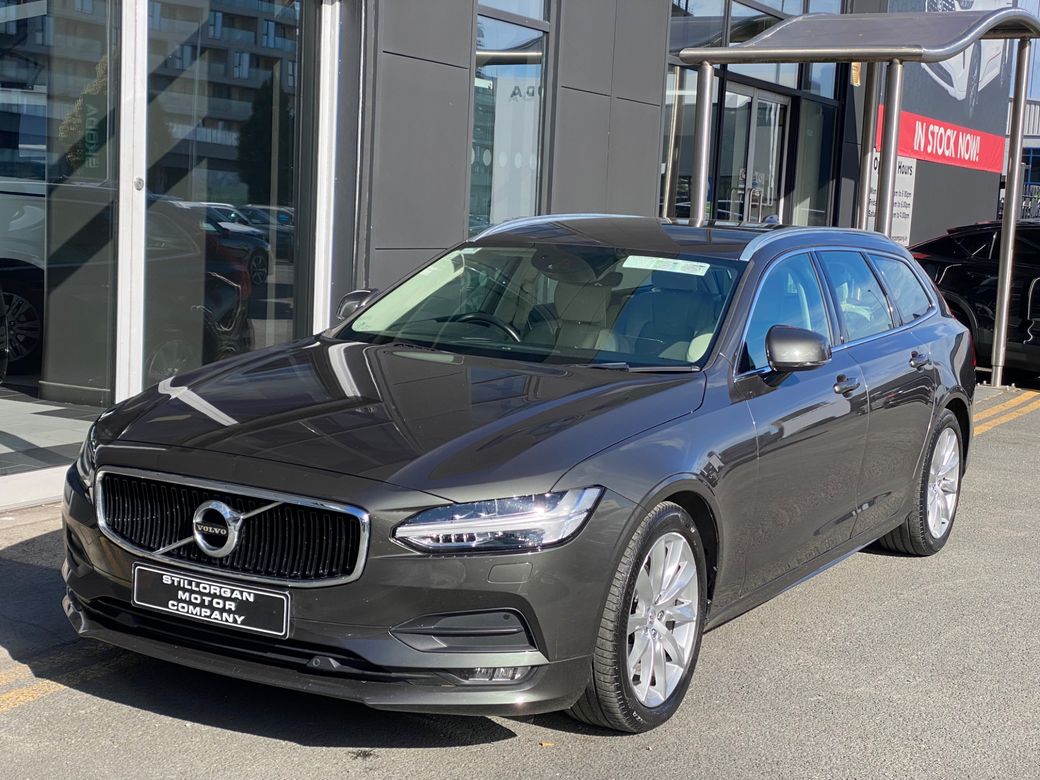 2020 Volvo V90