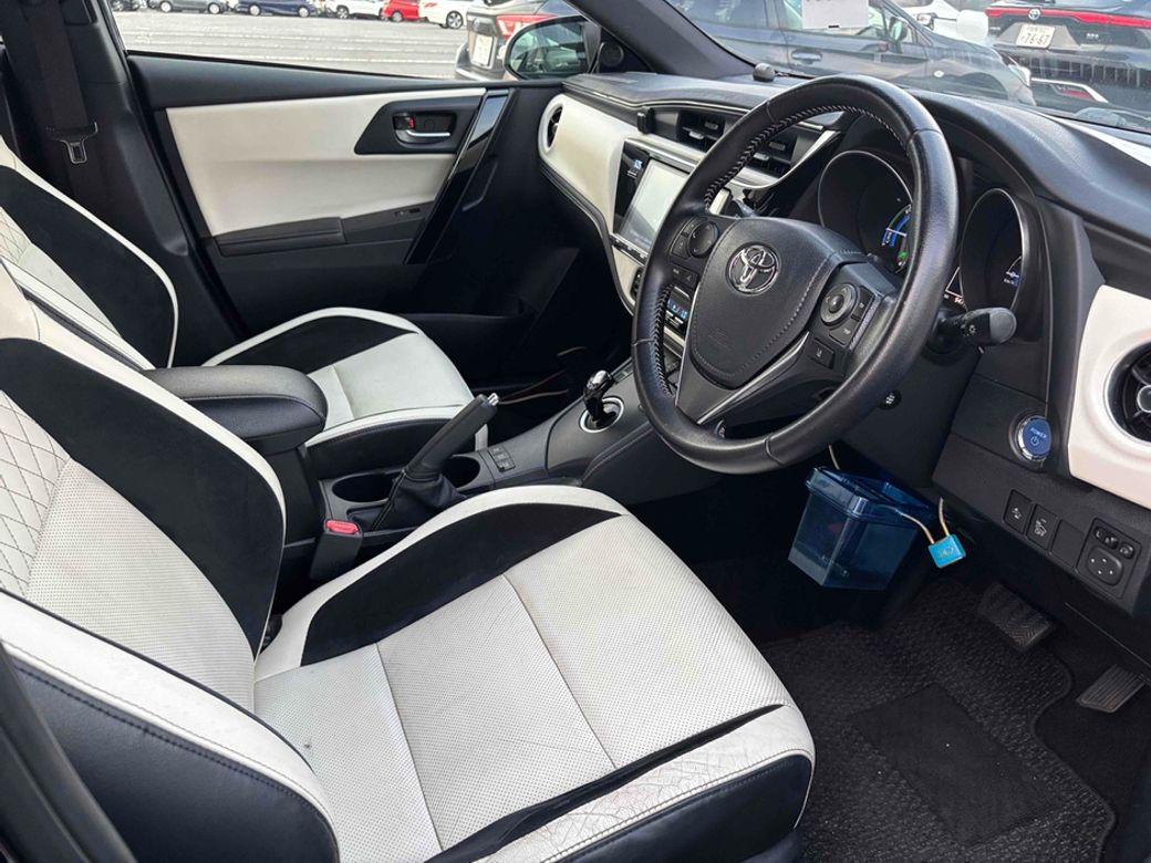 2016 Toyota Auris