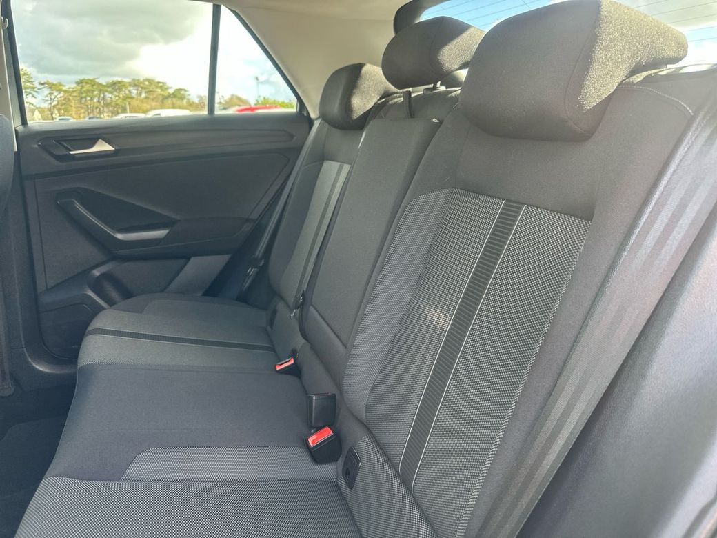 2024 Volkswagen T-Roc