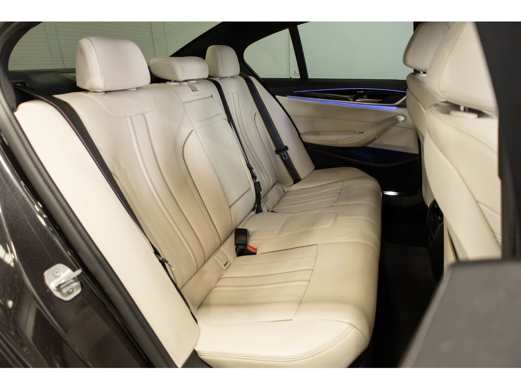 2021 BMW 5 Series