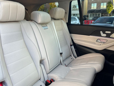 2025 Mercedes-Benz GLS