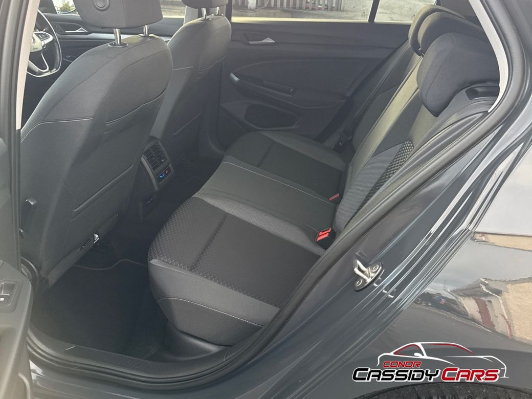 2022 Volkswagen Golf