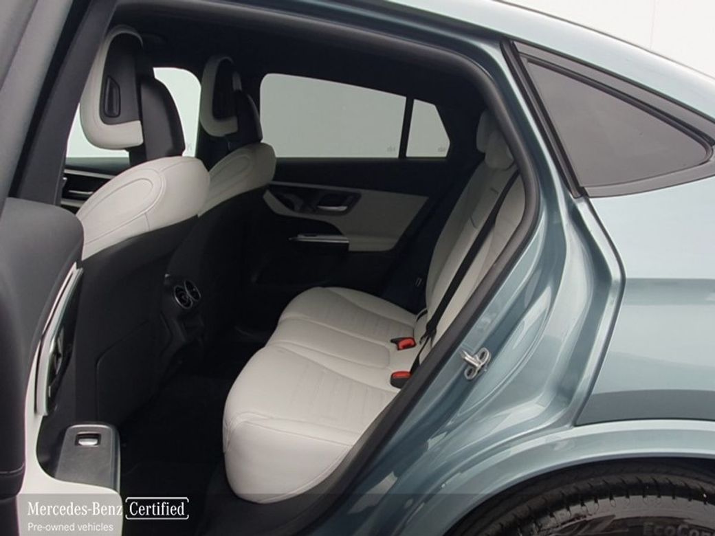 2025 Mercedes-Benz GLC Class