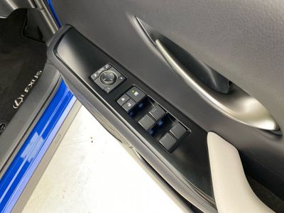 2022 Lexus UX 250H