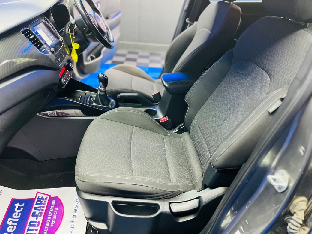 2018 Kia Carens