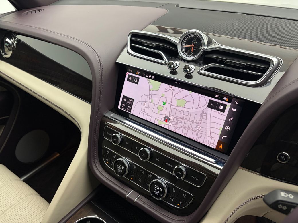 2022 Bentley Bentayga
