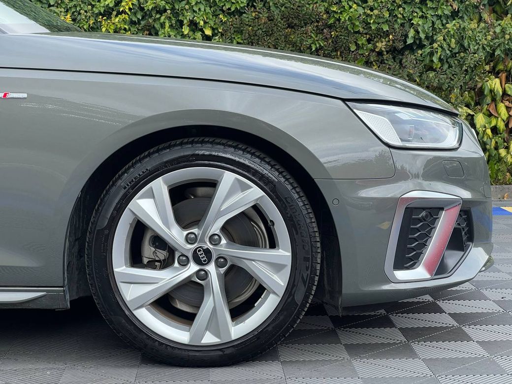 2022 Audi A4