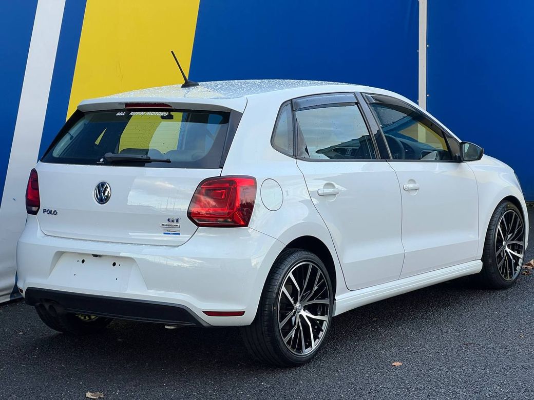 2015 Volkswagen Polo