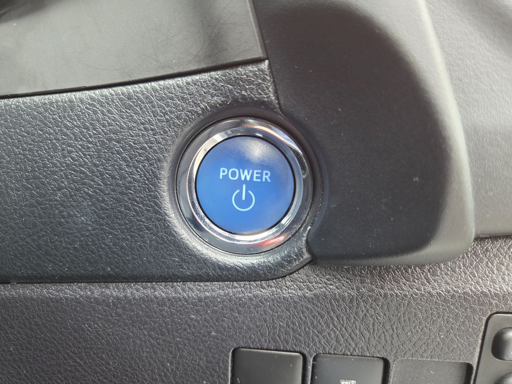 2016 Toyota Auris