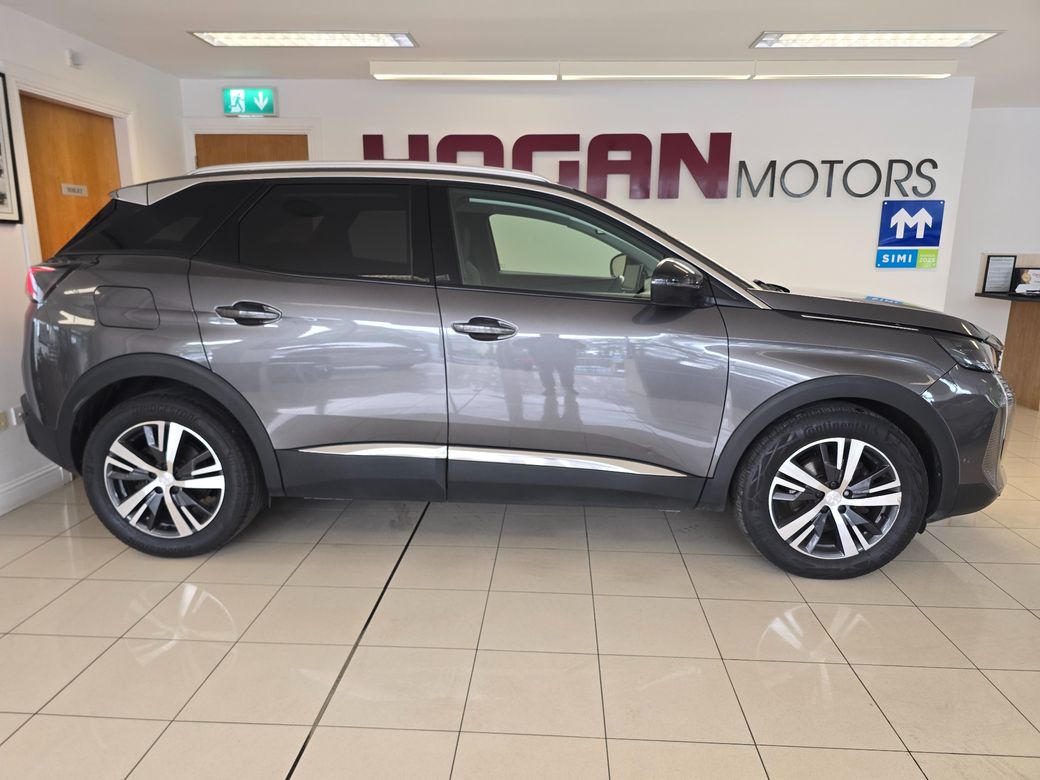 2023 Peugeot 3008