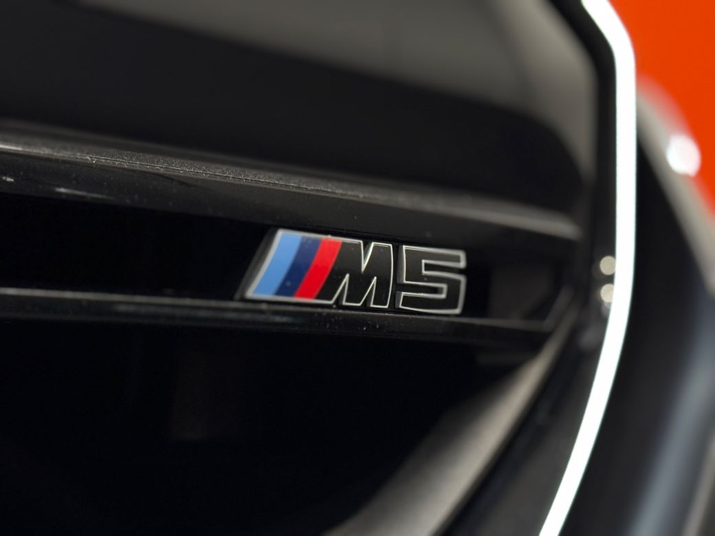 2025 BMW M5