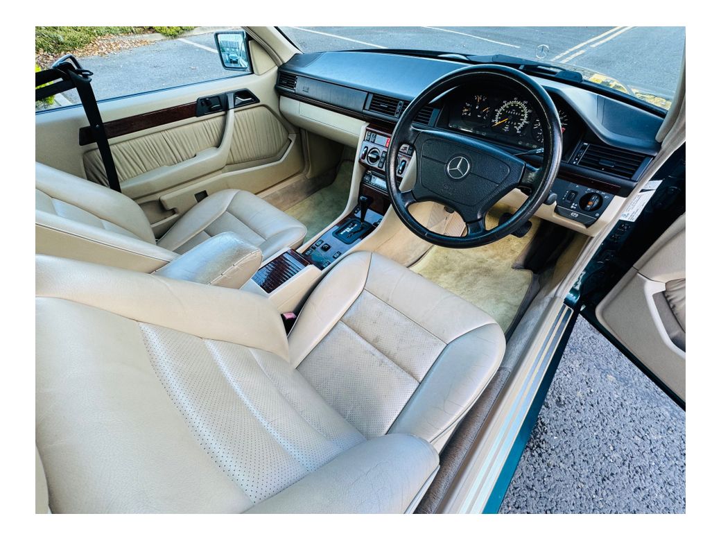 1995 Mercedes-Benz E Class