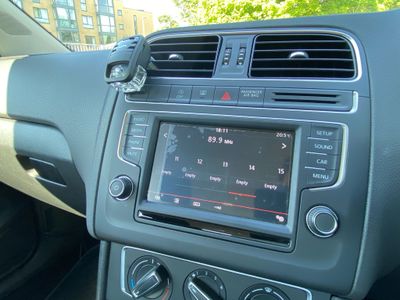 2017 Volkswagen Polo