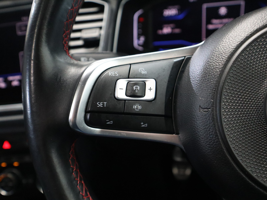 2019 Volkswagen T-Roc