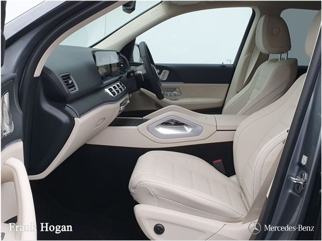 2025 Mercedes-Benz GLE Class