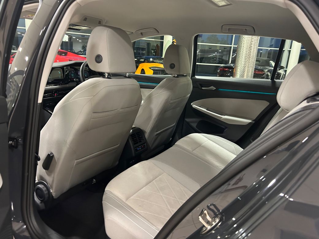 2024 Volkswagen Golf