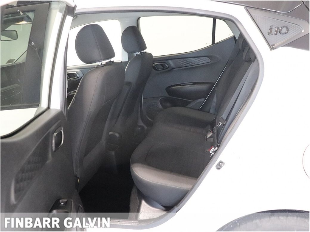 2023 Hyundai i10