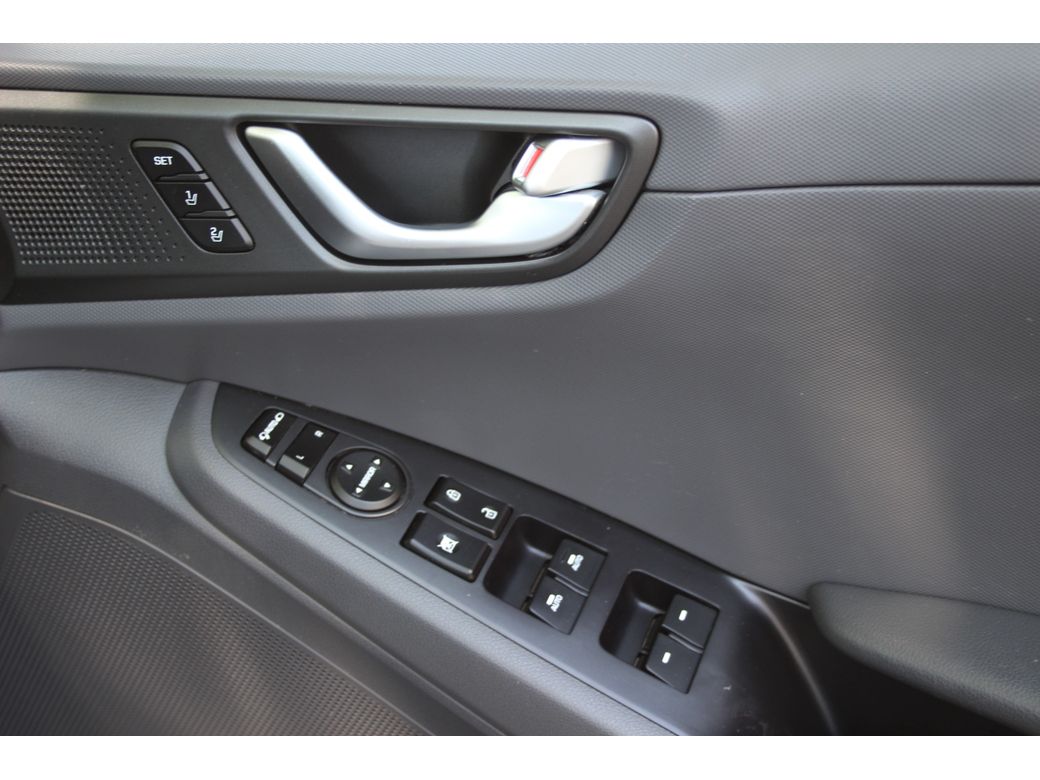 2018 Hyundai Ioniq