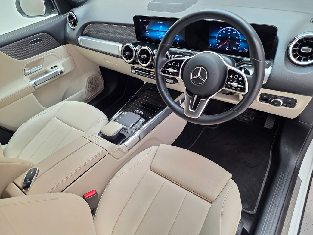 2023 Mercedes-Benz GLB Class