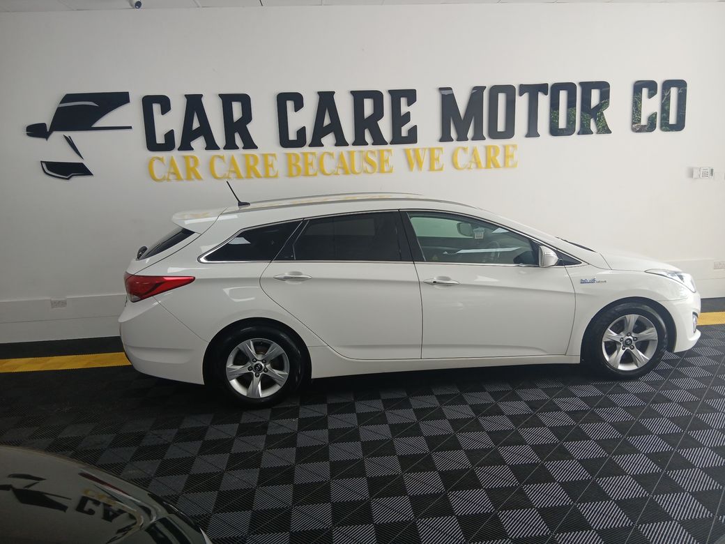 2011 Hyundai i40