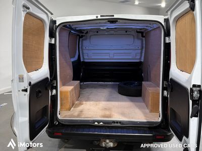 2021 Nissan NV300