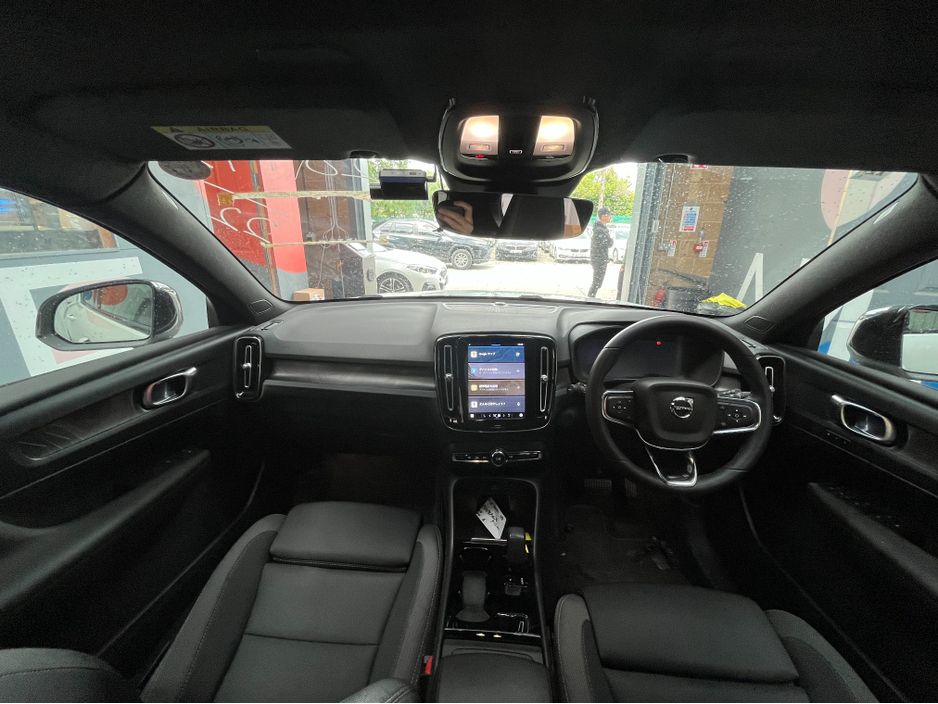2022 Volvo XC40
