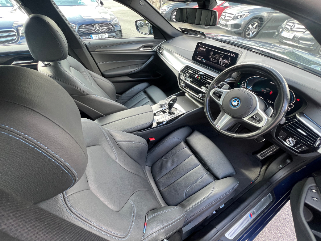 2022 BMW 5 Series