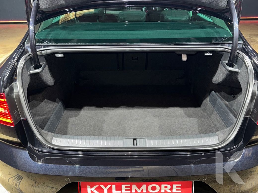 2016 Volkswagen Passat
